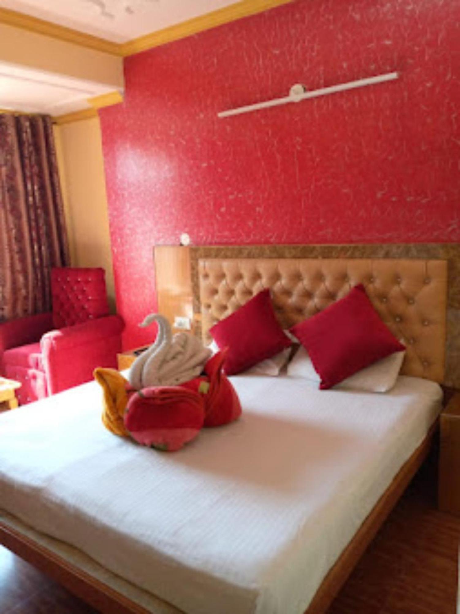 Hotel King Palace - Nature-Valley-Luxury-Room - Prime Location With Parking Facilities Shimla Zewnętrze zdjęcie